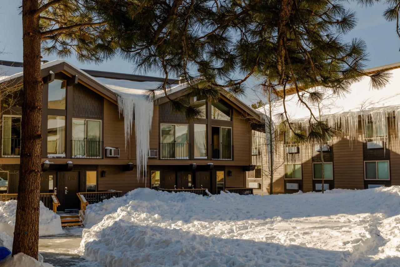 Outbound Mammoth (ex Sierra Nevada Resort)