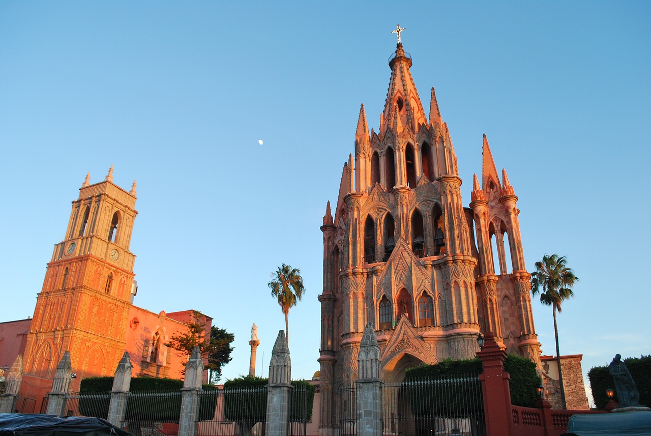 Colonial Treasures and Secrets of Tequila