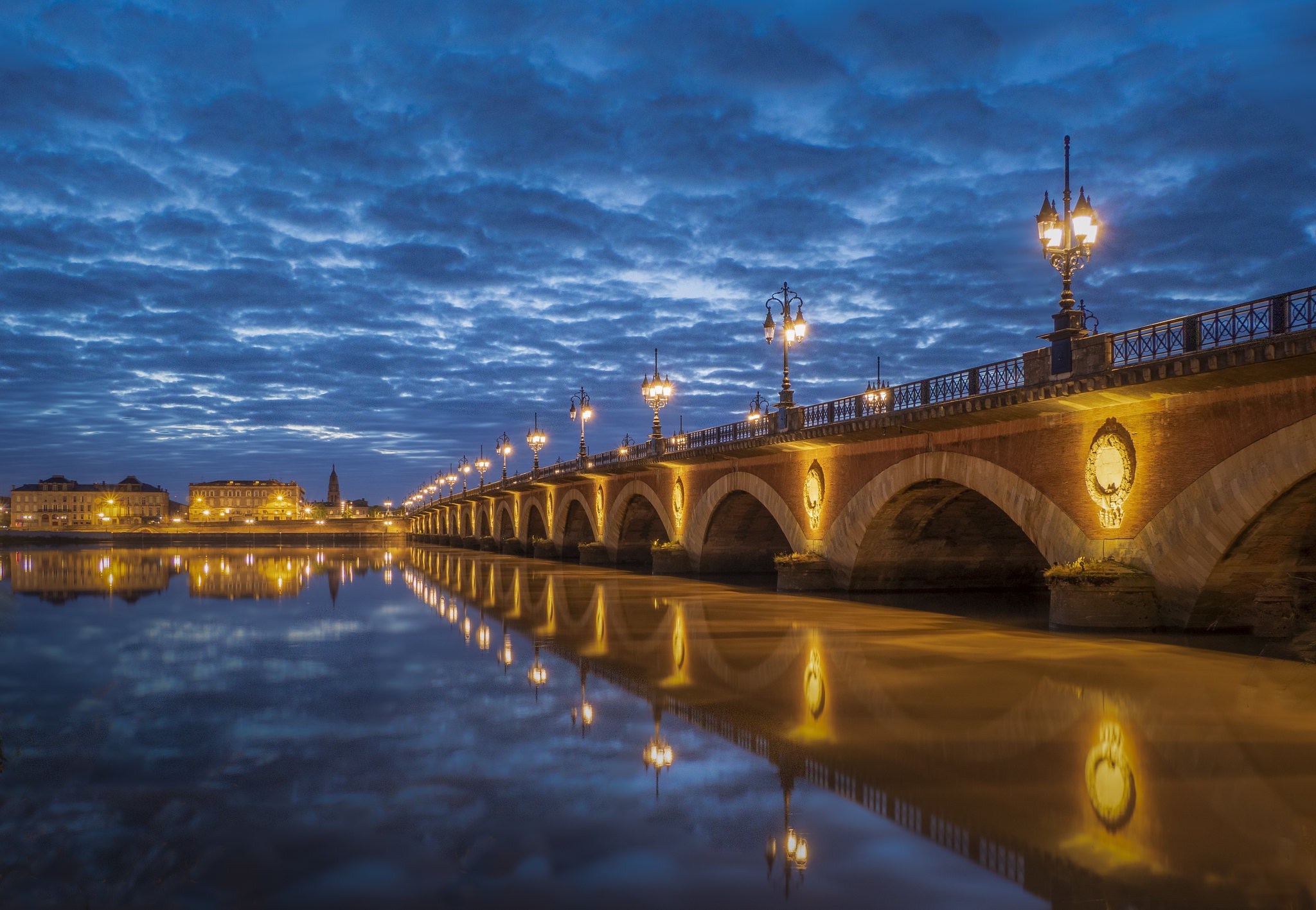 Nouvelle-Aquitaine: Bordeaux and the Arcachon Basin, the Dordogne and Périgord