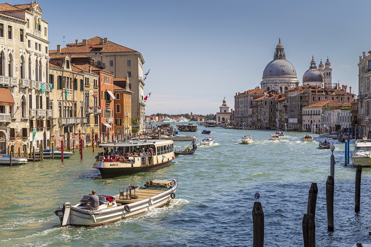 The Corridors: Southern Italy Complete, Puglia, Basilicata, and Calabria