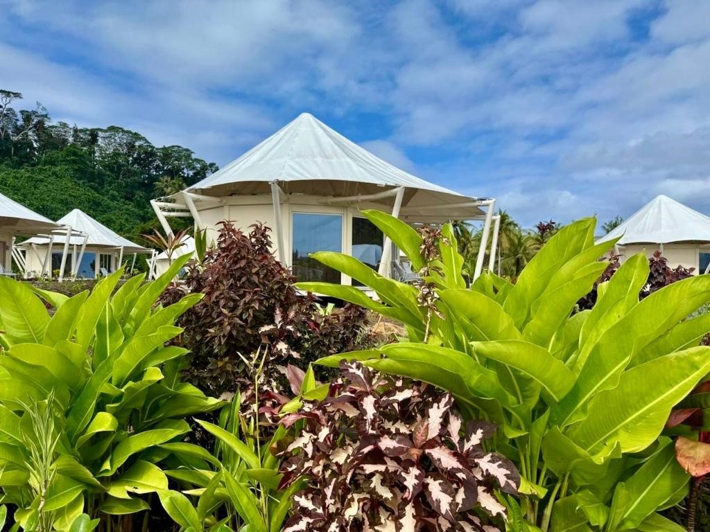 Hotel Apatoa Beach & Garden Village