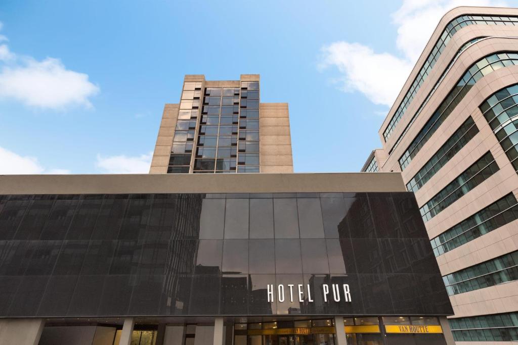 Hotel PUR Quebec City, a Tribute Portfolio Hotel
