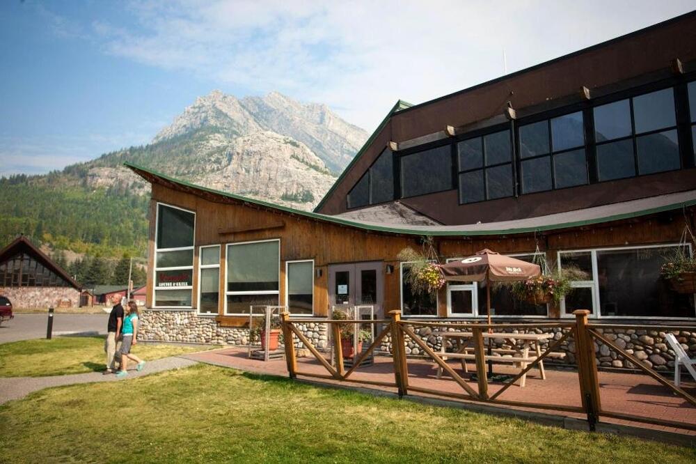 Waterton Lakes Lodge