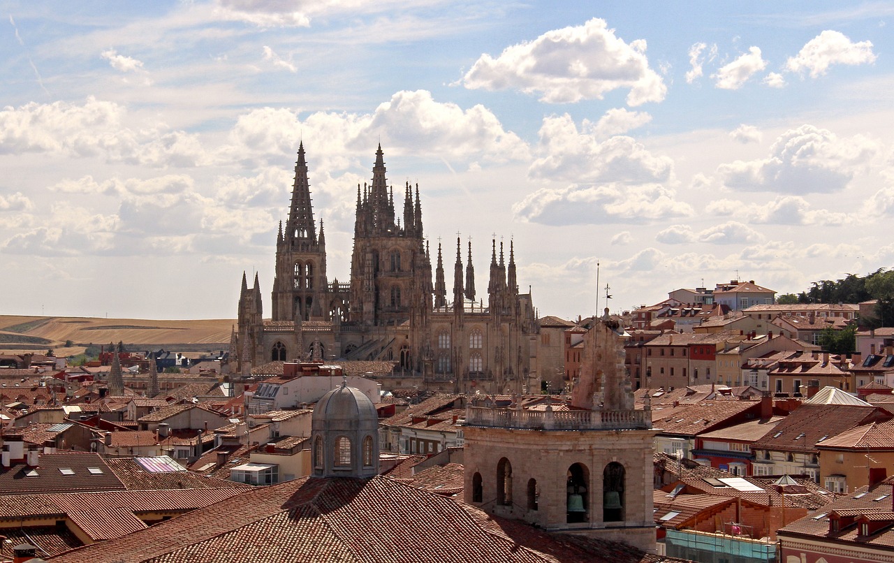 Castilla y Leon Complete: a journey through time