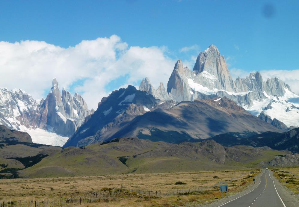 Classic Trekking to Fitz Roy y Cerro Torre - noche en campamento armado