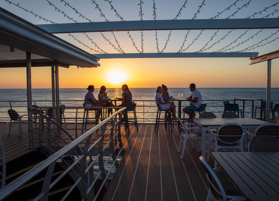 Cruise and Overnight on Pontoon on the Great Barrier Reef — 5