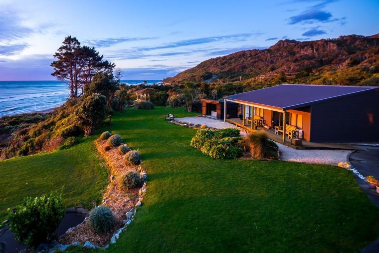 Breakers Boutique B&B
