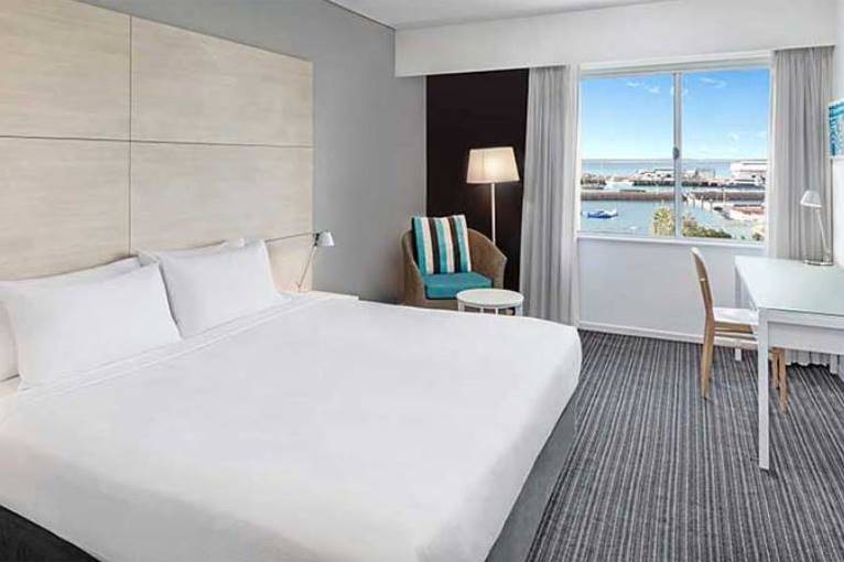 Vibe Hotel Darwin Waterfront