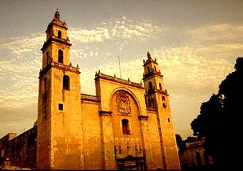 HACIENDAS E CONVENTI DELLO YUCATAN 