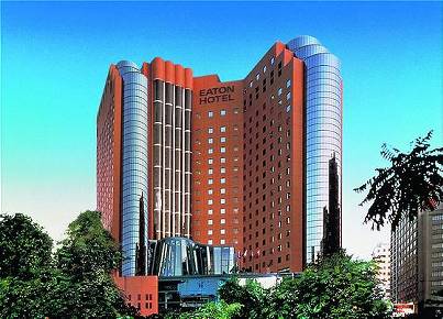 Select: Hong Kong & Phuket