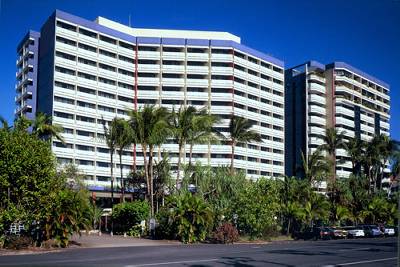 Rydges Esplanade Resort Cairns