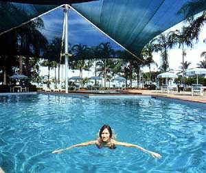 Australia and Fiji (SYD-DRW-KAK-KTR-BNE-FIJI)