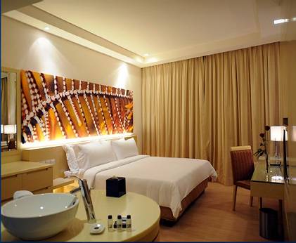 From Singapore to Kuala Lumpur via Malacca Overland