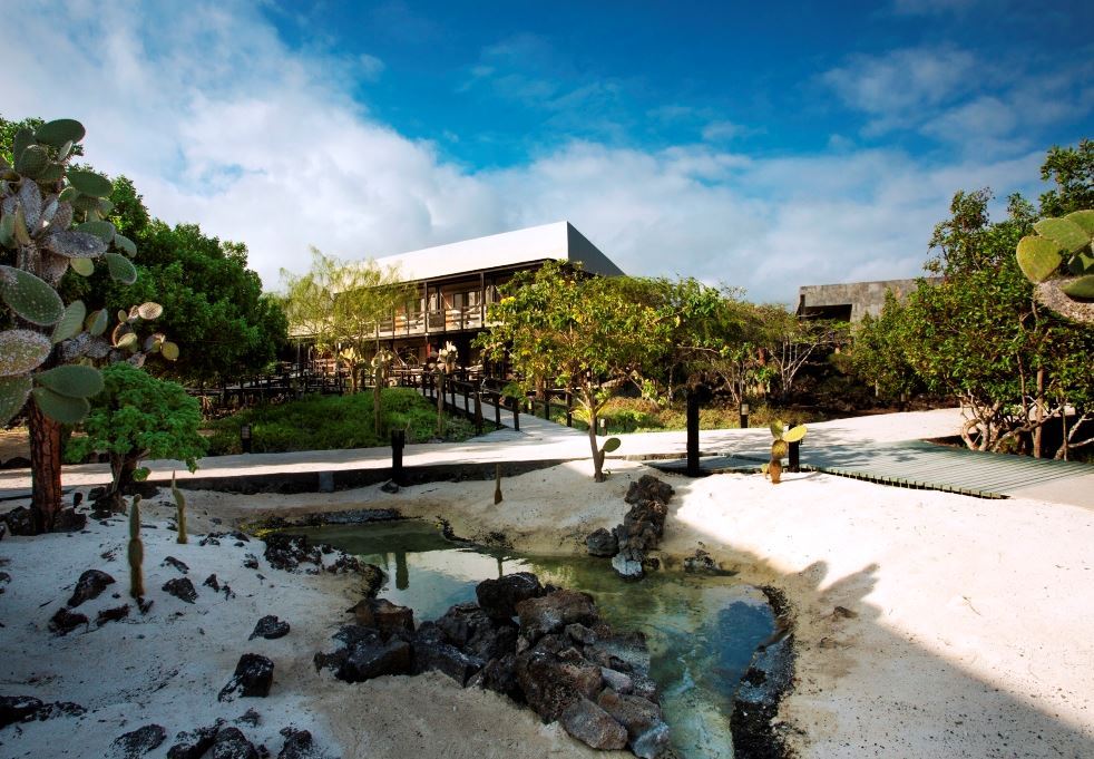 Finch Bay Eco Hotel Land & Sea programmes  - 5 d/4 n