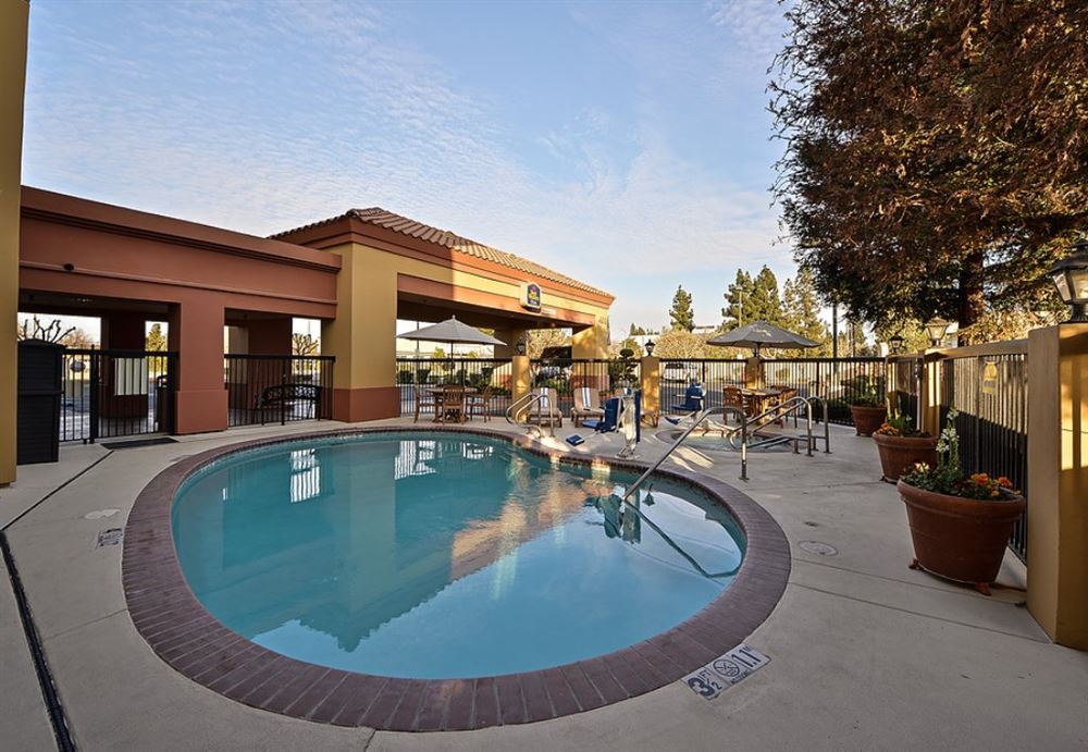 Best Western Plus Fresno Inn