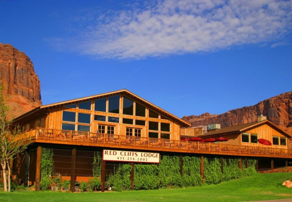 Red Cliffs Lodge