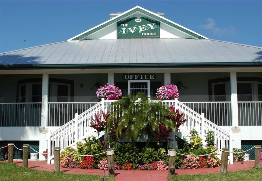 Ivey House Everglades Adventures Hotel