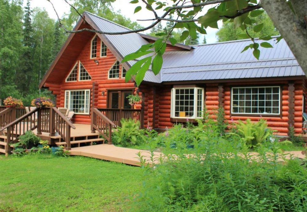 Meandering Moose Lodging