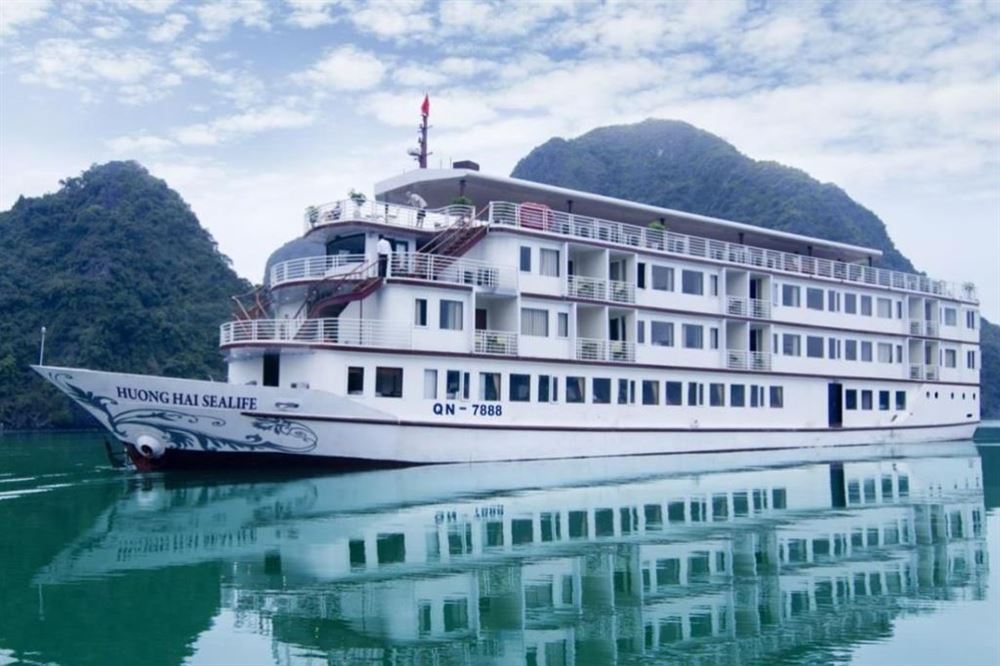 Huong Hai Sealife Cruise 2-Day/1-Night