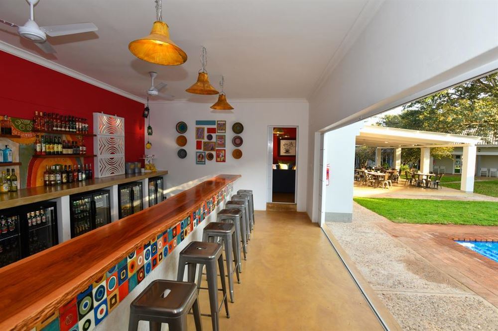 Phezulu Guest Lodge