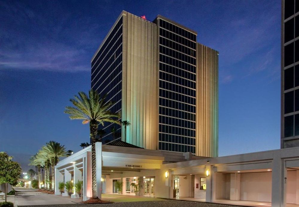 Doubletree By Hilton at the Entrance to Universal Orlando